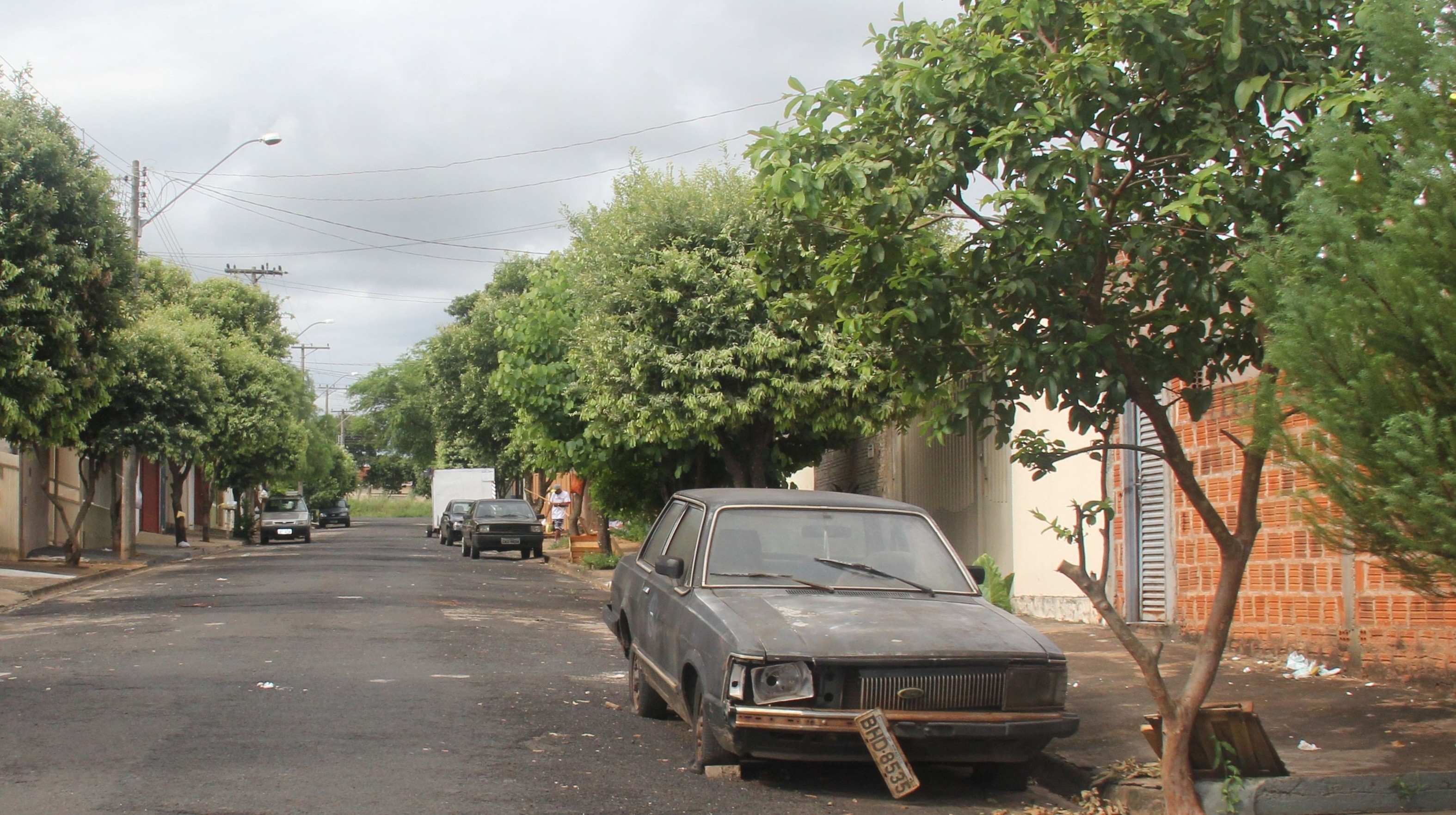 Abandono de veículos é problema antigo em Mirassol / Arquivo CMM